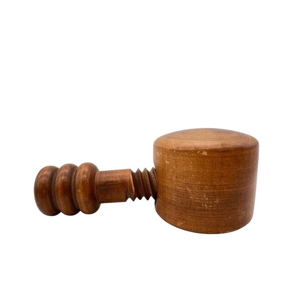 Vintage Hand-Turned Wooden Nutcracker Carved Screw Design Primitive Folk Art - Picture 9 of 9